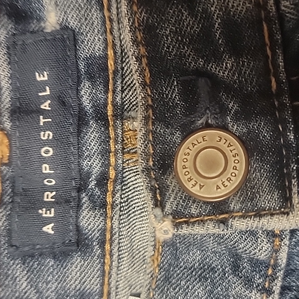 Aeropostale Jean shorts - Picture 3 of 3